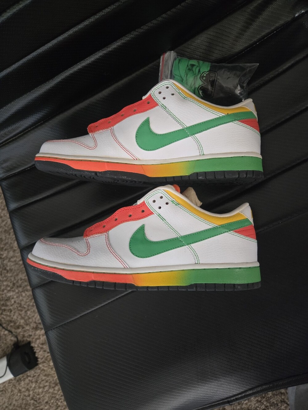 White Rasta Nike Dunk Low 6.0 (2008) - Picture 4 of 12